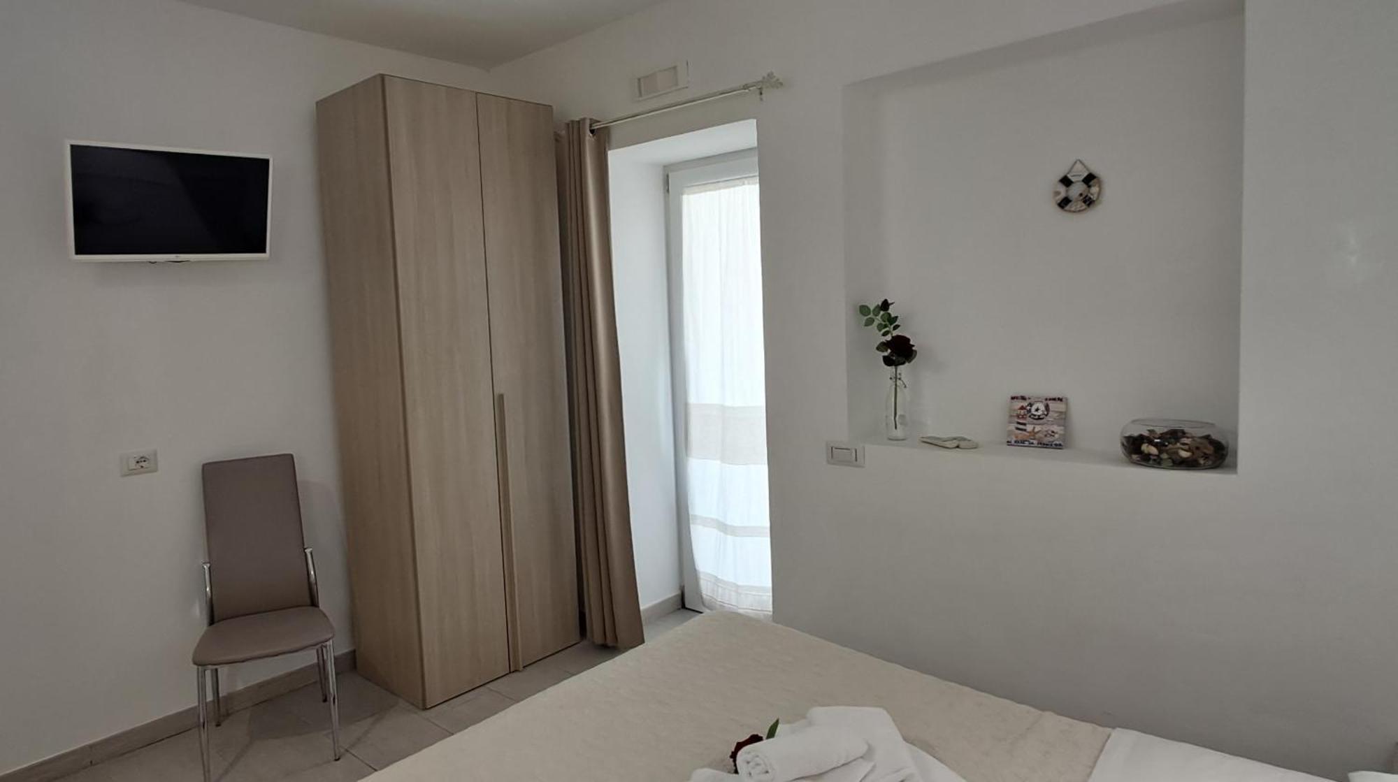 Al Mare Da Francesca Hotel Олбия Екстериор снимка