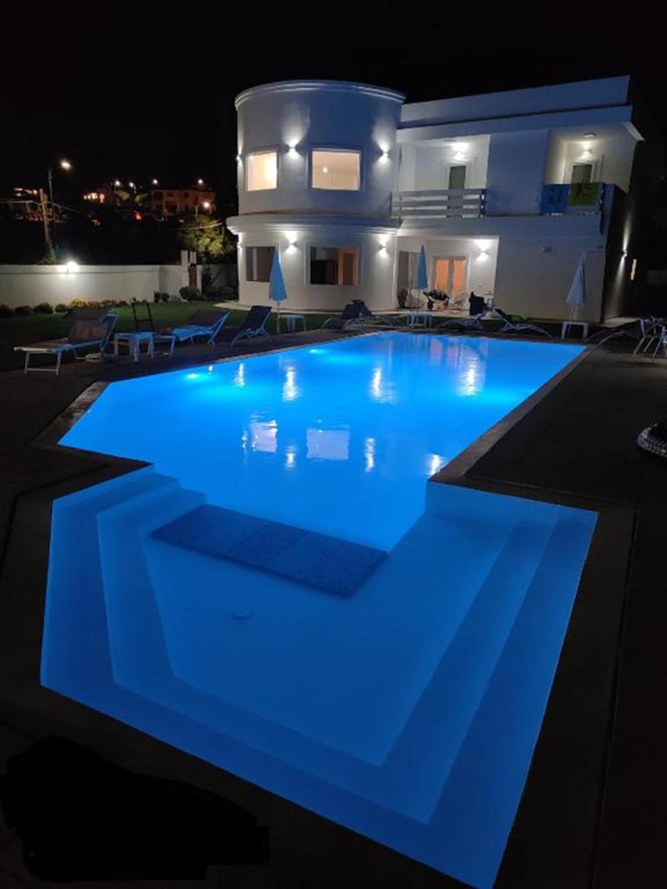 Al Mare Da Francesca Hotel Олбия Екстериор снимка